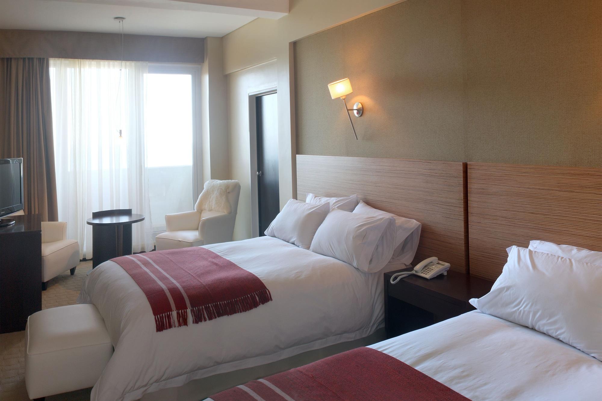 Rayentray Grand Hotel Πουέρτο Μαντρίν Εξωτερικό φωτογραφία