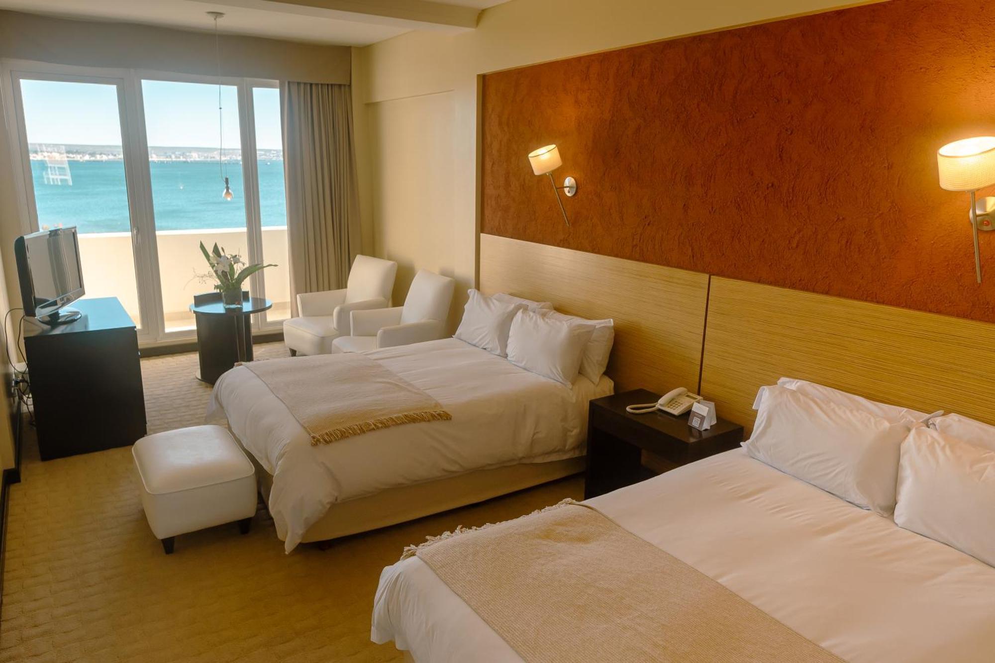 Rayentray Grand Hotel Πουέρτο Μαντρίν Εξωτερικό φωτογραφία
