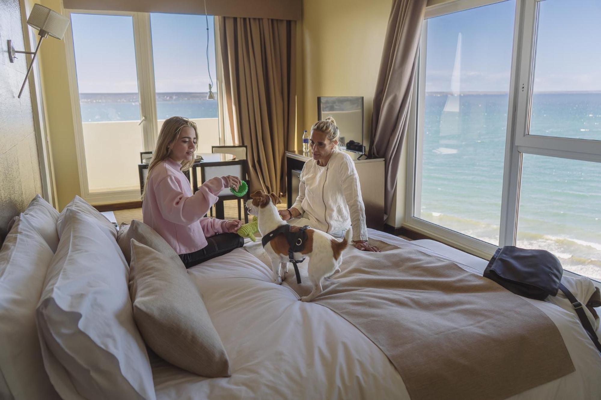 Rayentray Grand Hotel Πουέρτο Μαντρίν Εξωτερικό φωτογραφία