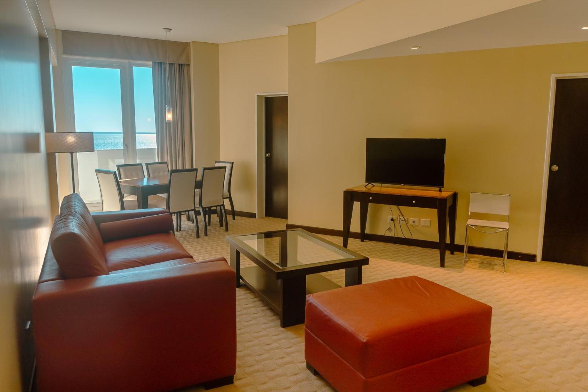 Rayentray Grand Hotel Πουέρτο Μαντρίν Εξωτερικό φωτογραφία