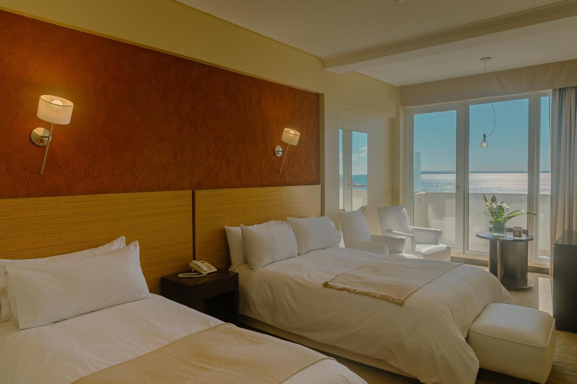 Rayentray Grand Hotel Πουέρτο Μαντρίν Εξωτερικό φωτογραφία