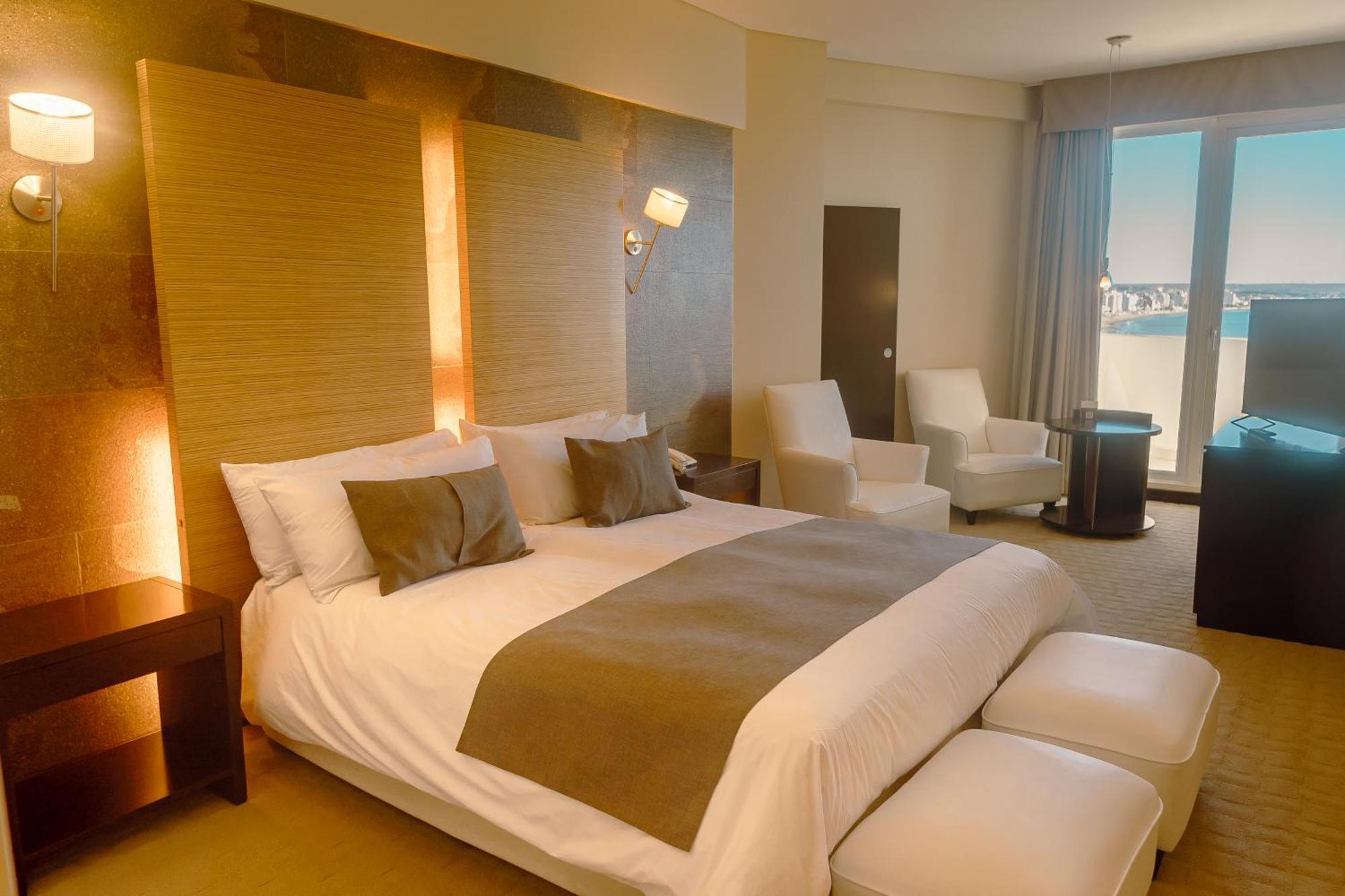 Rayentray Grand Hotel Πουέρτο Μαντρίν Εξωτερικό φωτογραφία